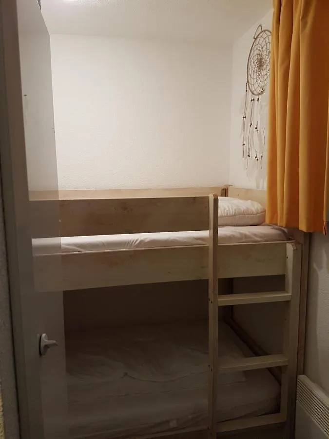 Апартаменты Bel Apt 4 Pers Dernier Etage Balcon Vue Montagne Люс-Сен-Совёр